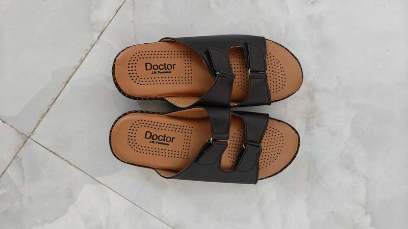 women&#39;s doctor sandals