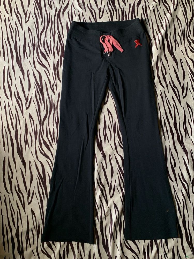 Comfy Black Flare Leggings