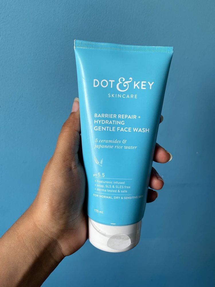 Dot And Key Barrier Repair Face Wash