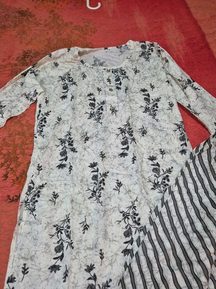 Kurti With Pants