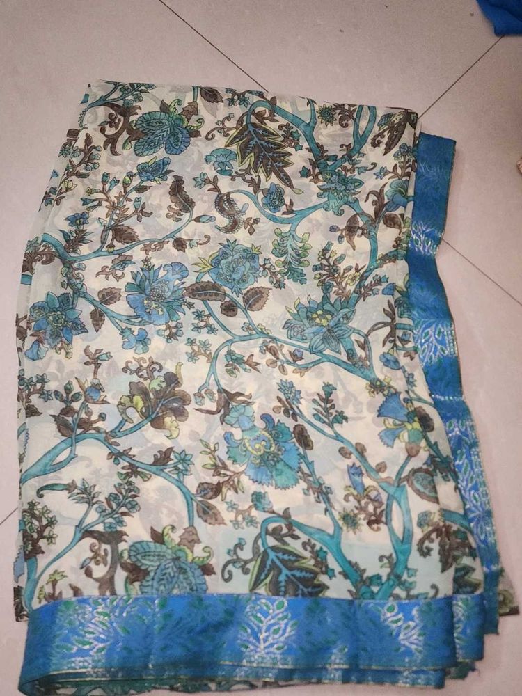 Georgette Saree With Blouse