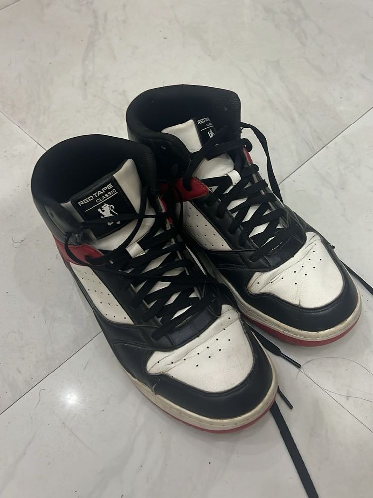 Red Tape Sneakers