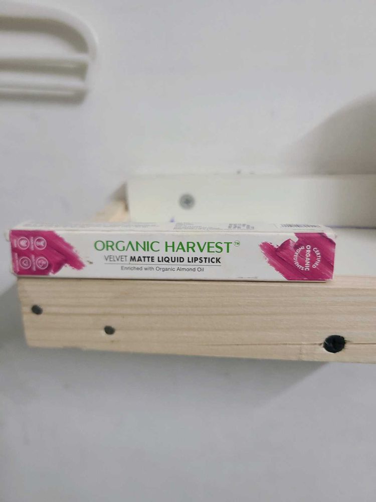 Organic Harvest Velvet Matte Liquid Lipstick