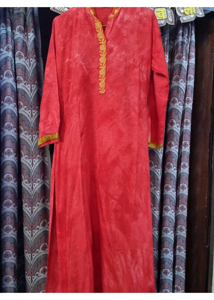 End Season Sale !!Beautiful 3 suits with dupatta