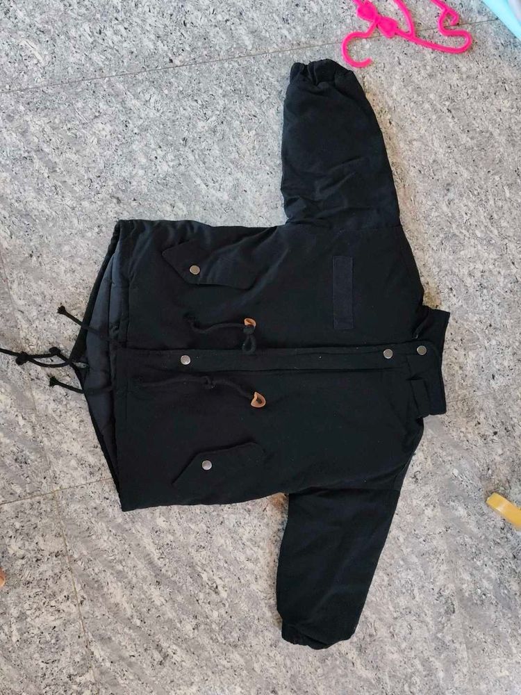 Black Hooded Winter Parka