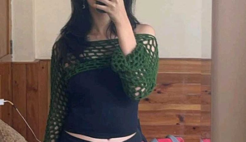 green crochet sleeve top