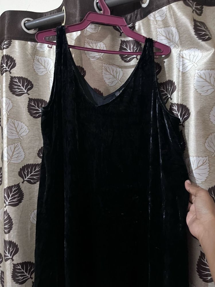 Black Velvet Dress