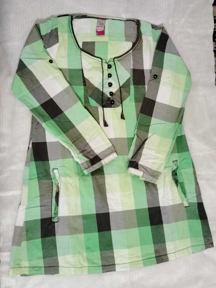 Plaid Tunic Top 🌷