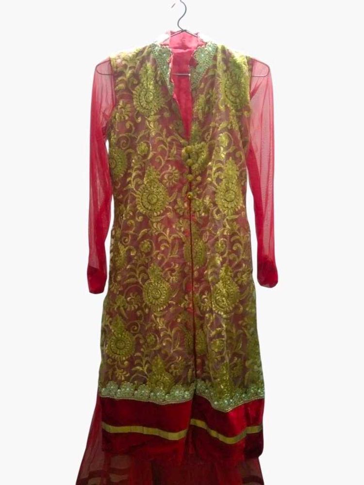 Red &amp; Gold Suit Women For Festival And Party Wear