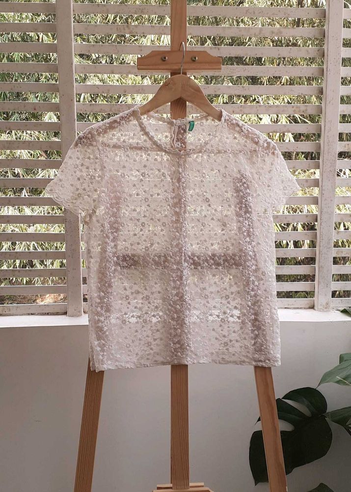 United colors of benetton lace top