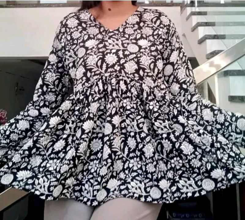 Floral Print Tunic Top