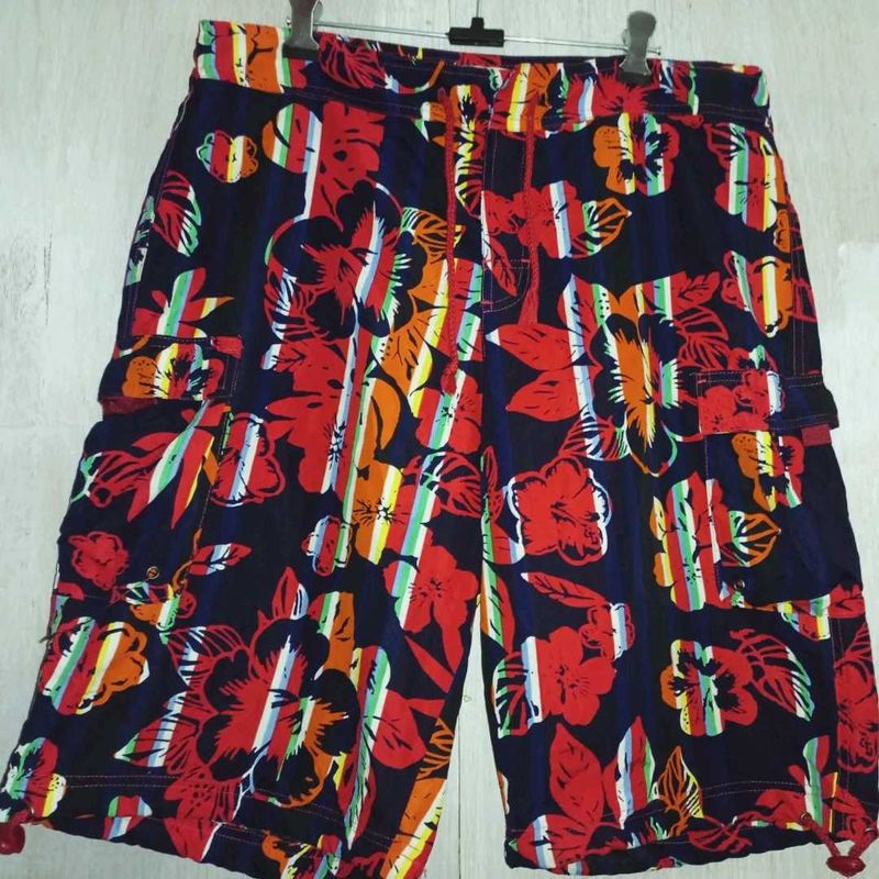Floral Print Cargo Shorts