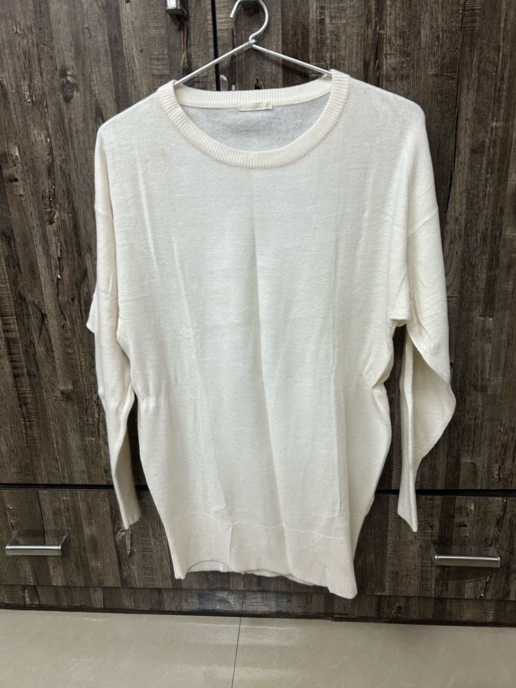 Off White Woollen Top