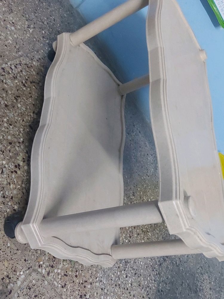 Plastic Table| DIY| 4 Tiers