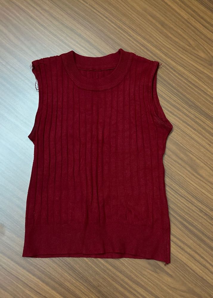 maroon fitted stretchable top