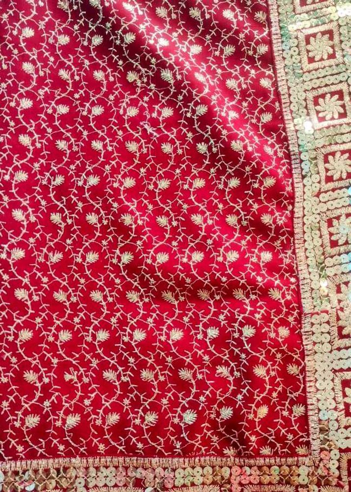 Red &amp; Gold Embroidered Fabric Saree