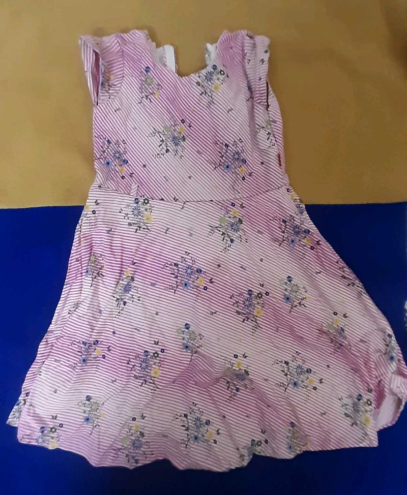 Pink floral frock (4-6yrs)