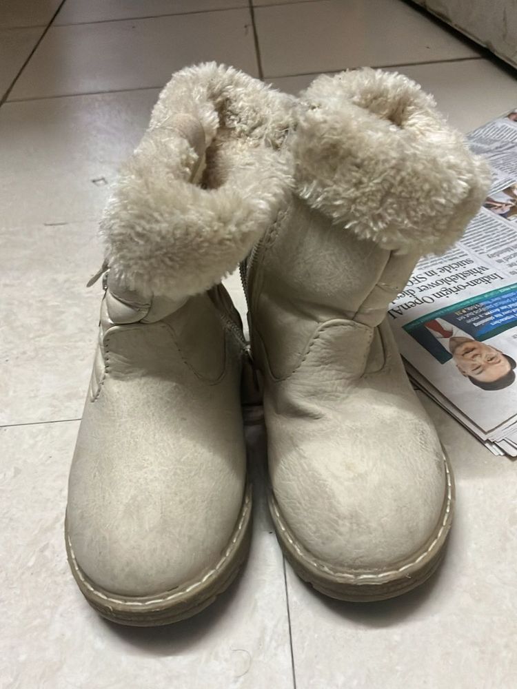 Boots 26 Size 1-3 Years