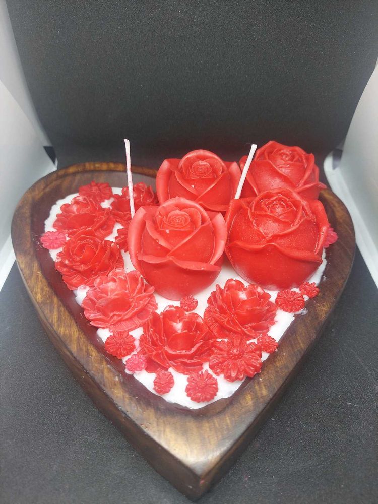 Rose Heart Candle Display