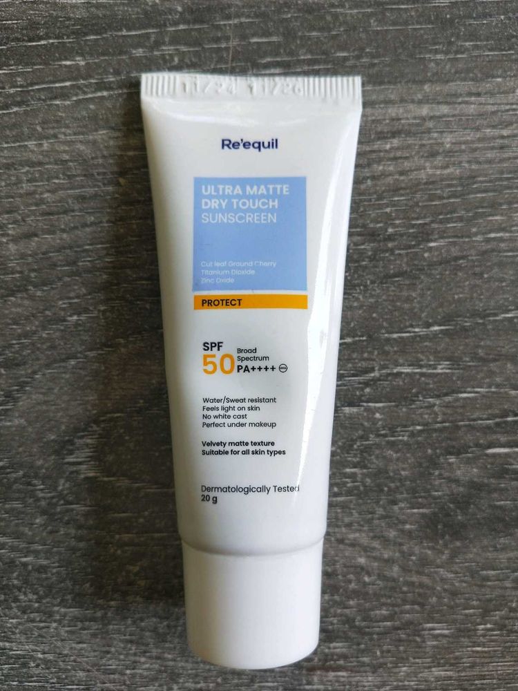 Re&#39;equil Ultra Matte Dry Touch Sunscreen