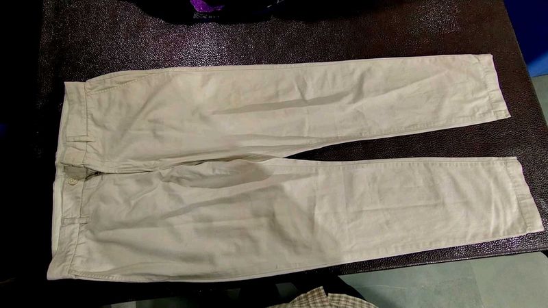 H&amp;M Beige Chinos