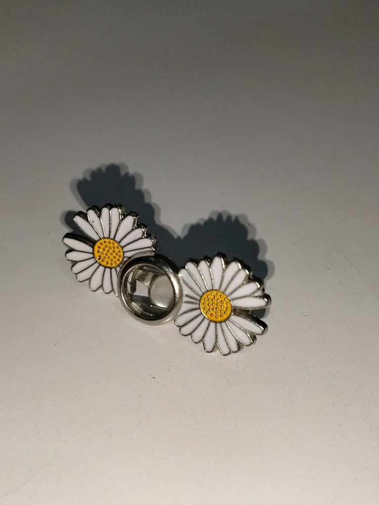 🌼Viral Daisy Jeans Tightening Clip🌼