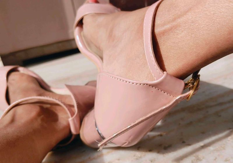 Donear By Dcot Transparent Heels Open Toes