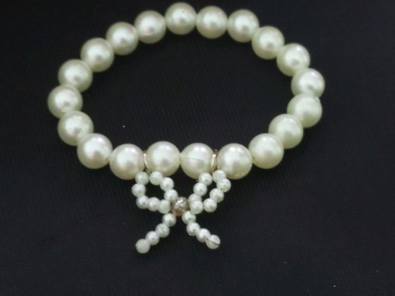 White Bow Bracelet