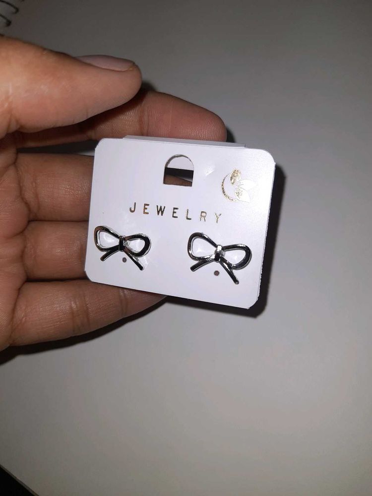 Cute Bow Earrings