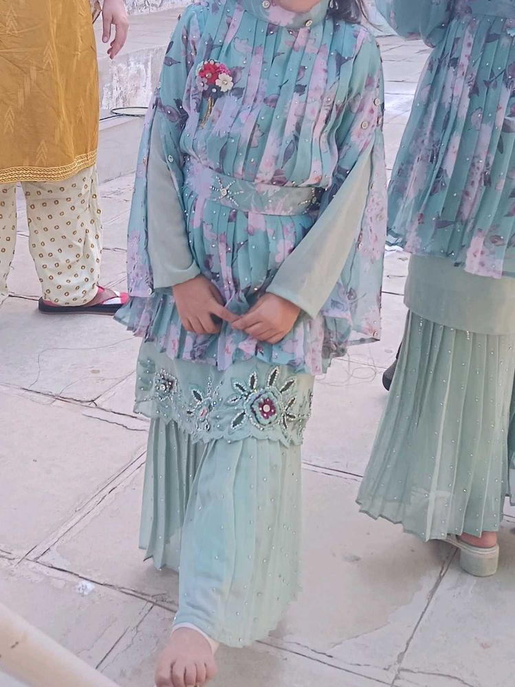 2 Similar Dresses