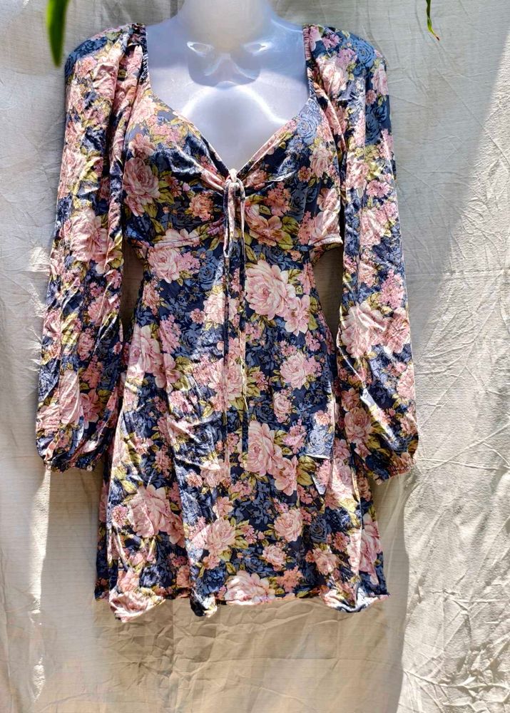 2225. CUTE MINI SEXY FROCK