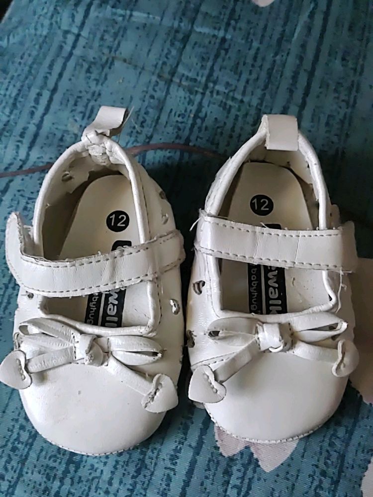 Leather White Bow Shoes