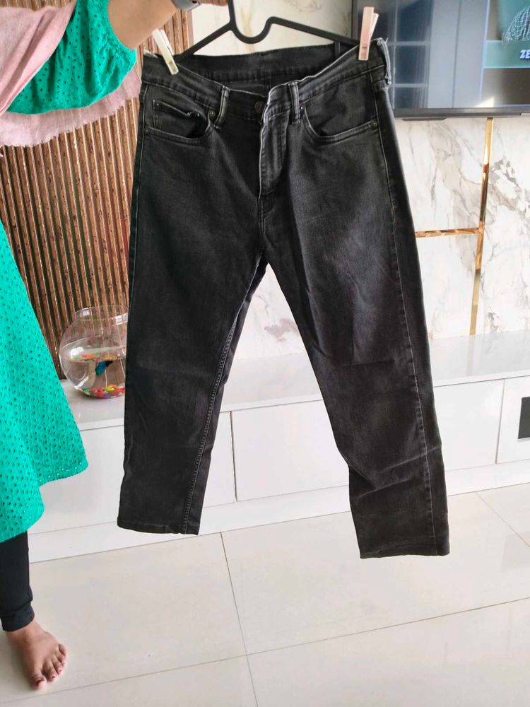 Levis Black Wash Denim Jeans
