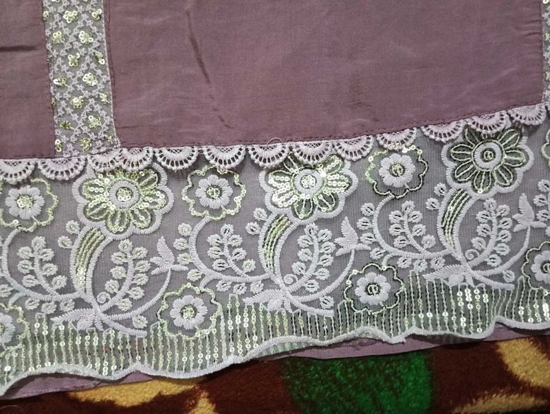 Pakistani suit