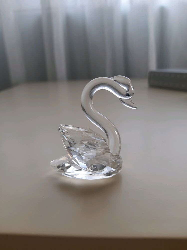 Crystal Swan