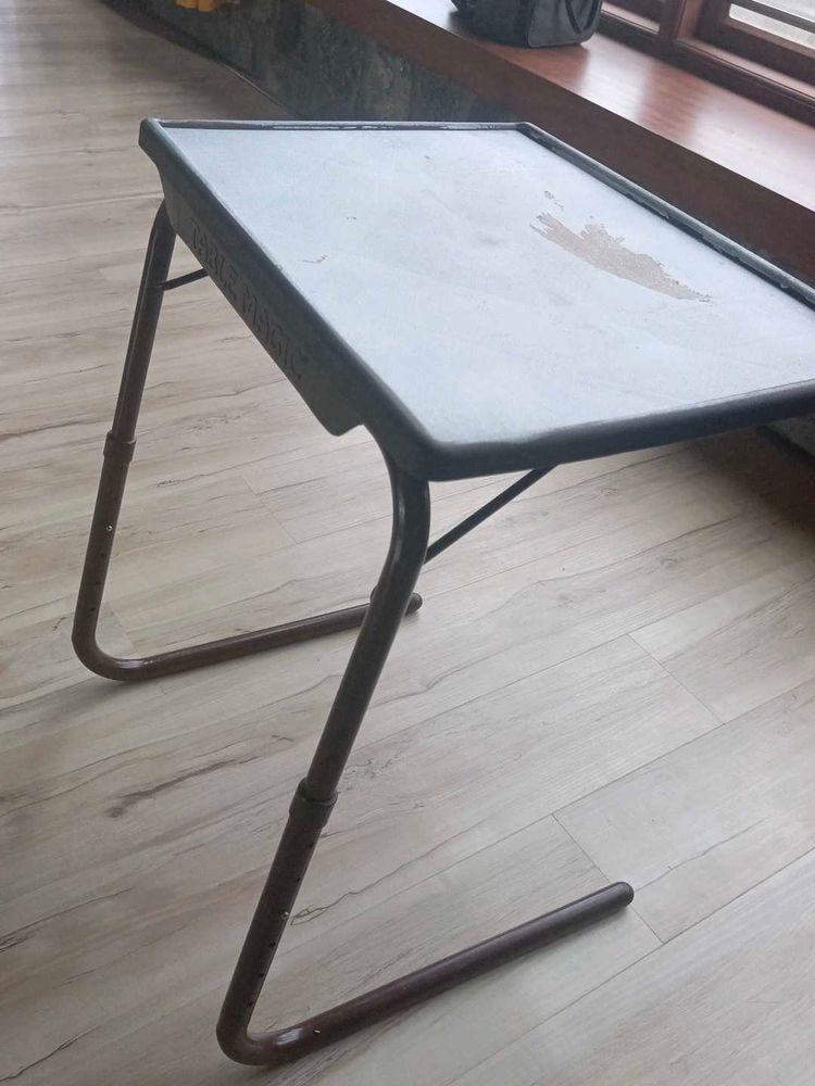 Foldable Table