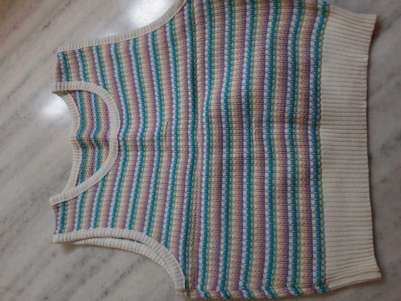 WOOL KNITTED TOP