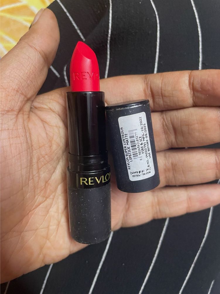 Revlon Lipstick - Fire &amp; Ice