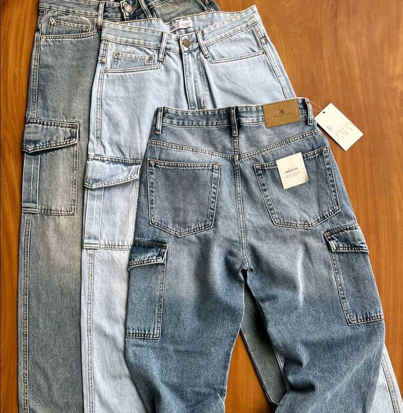 3 Denim Cargoes Zara