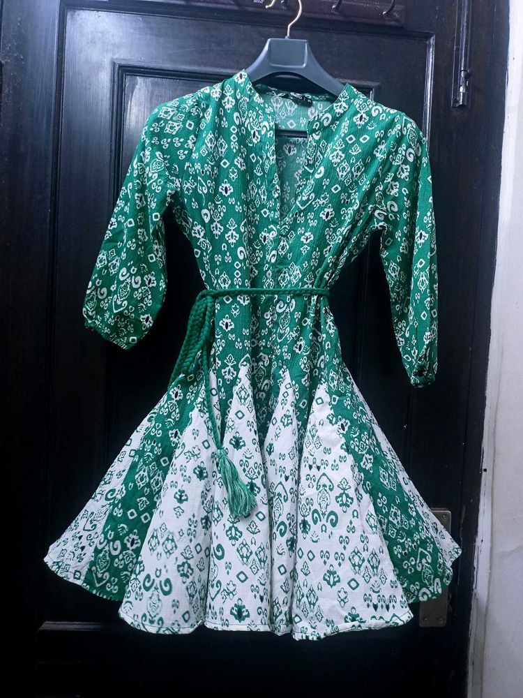 Green Floral Fit &amp; Flare Zudio Dress