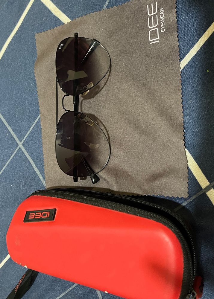 Sunglass