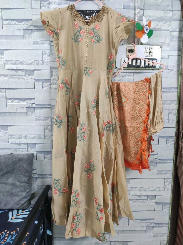 Gown