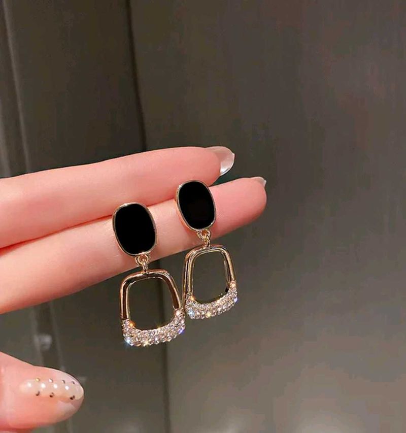 Fashionable Latest Partywear Stylish Korean And We