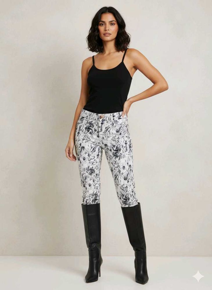 Vintage High-Waisted Jeans