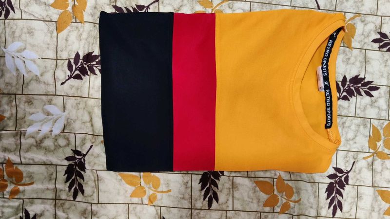 Color Block Men&#39;s T-shirt