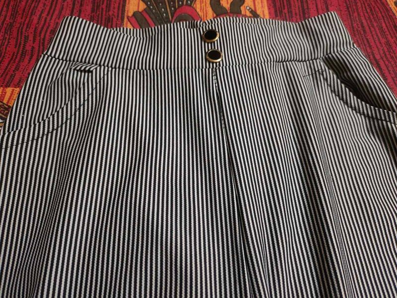 Black &amp; White Colour Pant 🖤🤍