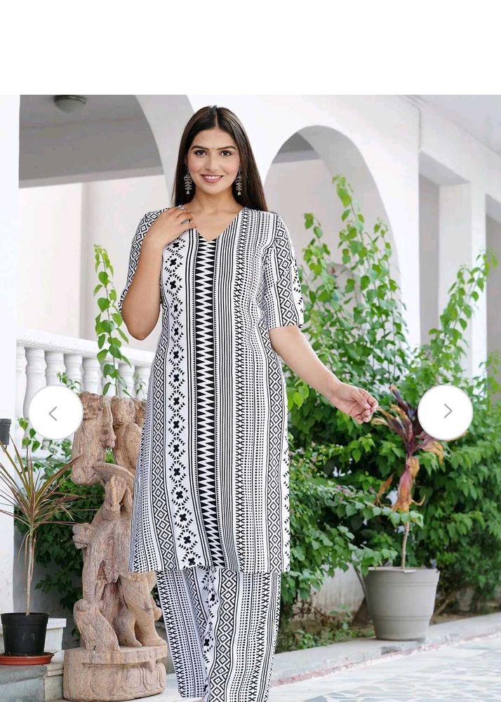 Women&#39;s White Black Printed Kurta Palazzo Set Rayo