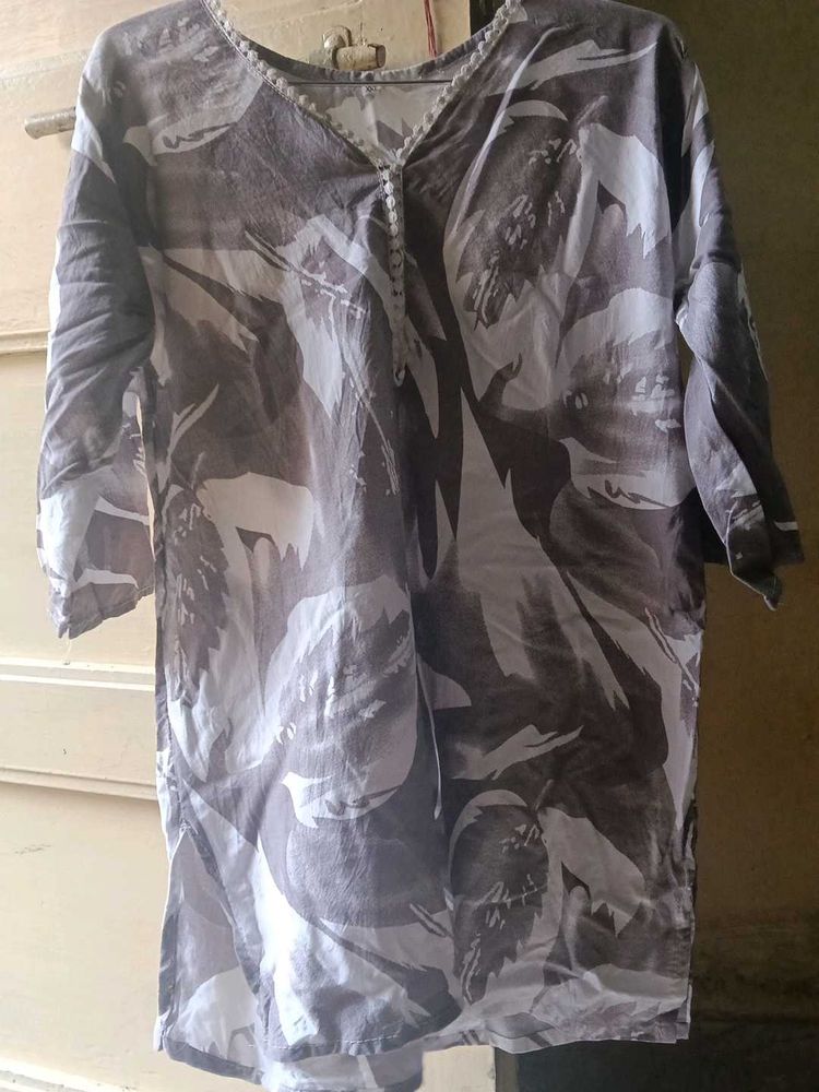 Patterned Tunic Top
