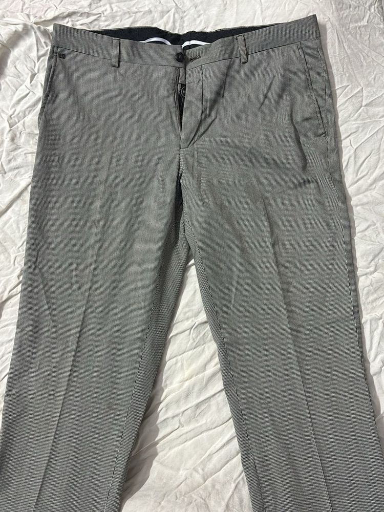 Men&#39;s Grey Pants