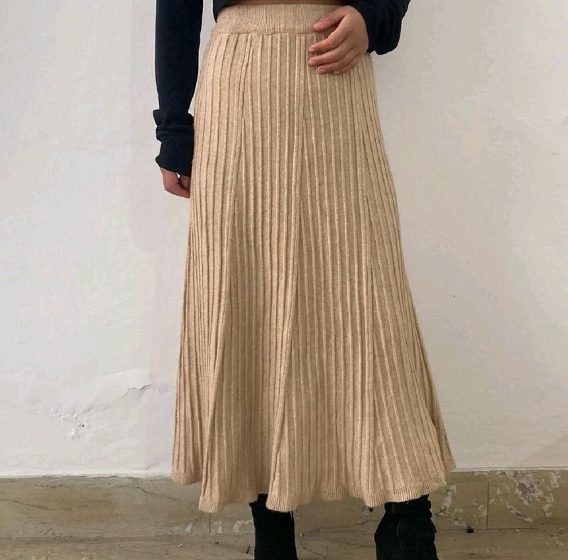 Beige Ribbed Knit Skirt
